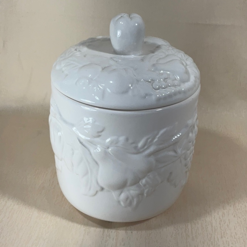 Elegant White Embossed Ceramic Vase